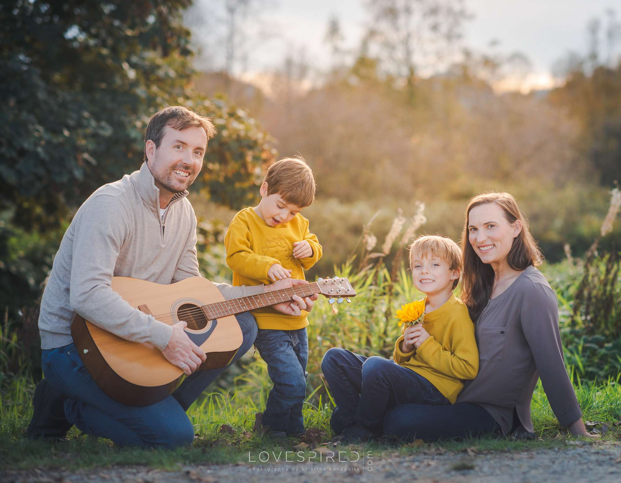 Family photography at Pitt Lake in Fall